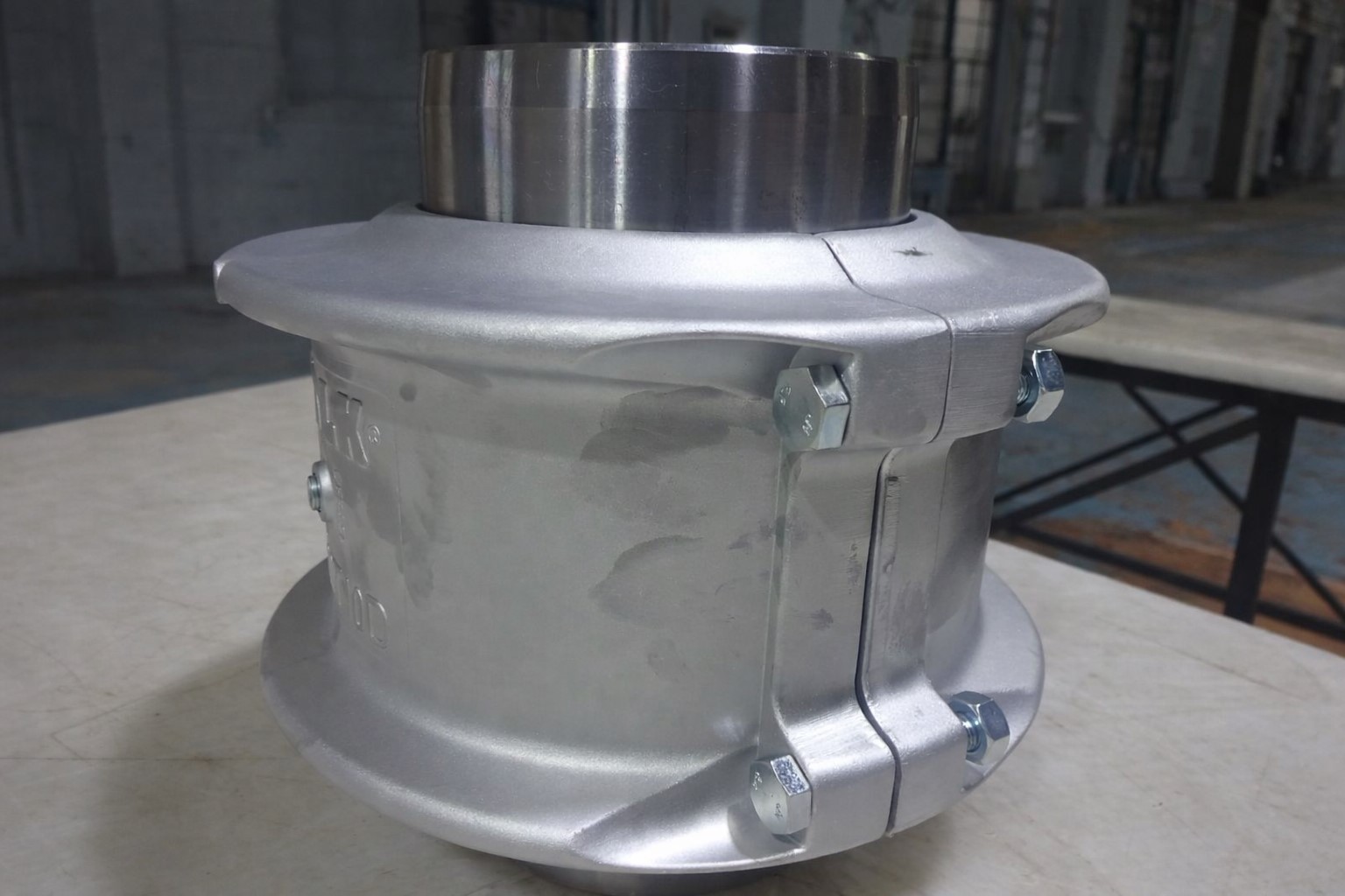 Industrial coupling for mechanical power transmission